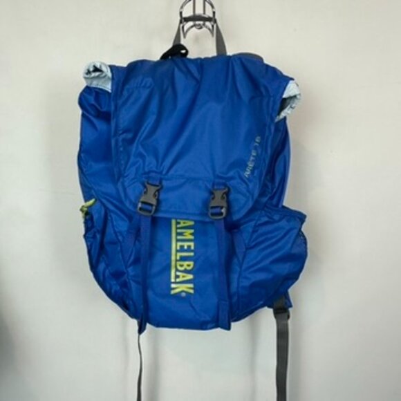 Camelback Arete 18 Blue Hydration Pack - Picture 1 of 9